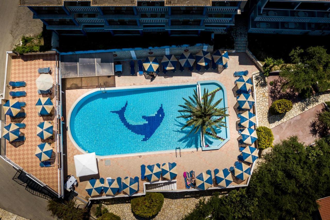 Christina Aparthotel *