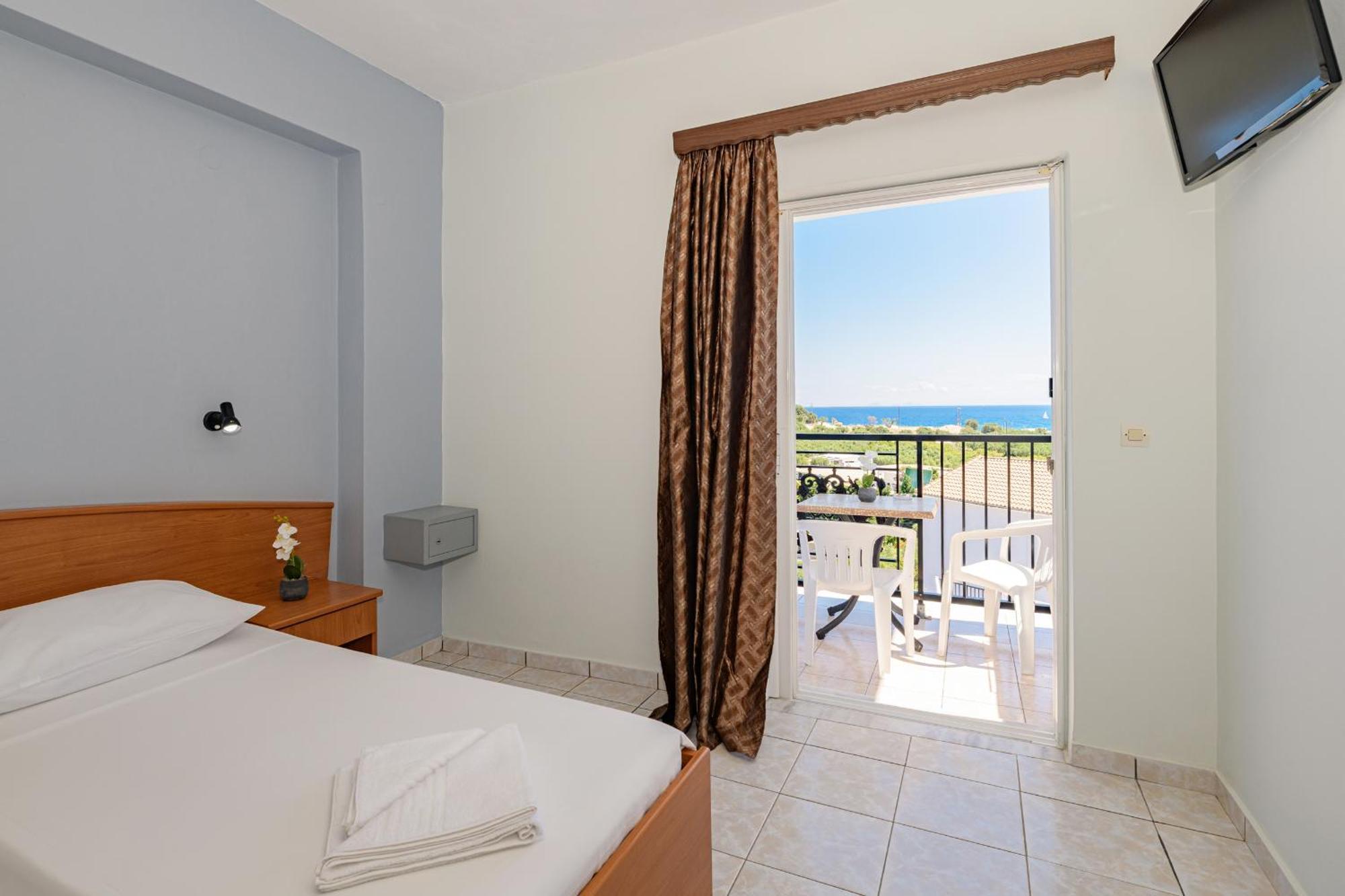 Appart hôtel Christina *